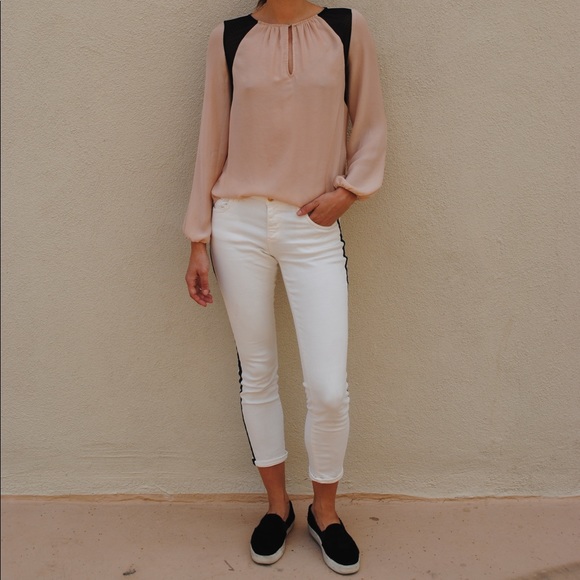 Pink blouse 👚 - Picture 2 of 7